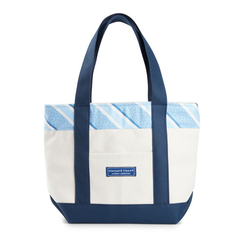 vineyardvines.com | Bermuda bags, Pattern purse, Bag making
